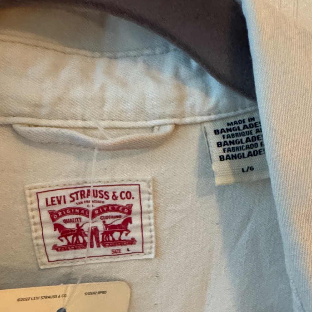 Levi’s White (Ecru) Western Long Sleeve Snap-Up Shirt - Picture 2 of 11